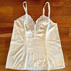 Vintage Sz L Vassarette Nylon Camisole Cami Top White Sheer Lace USA Adjustable